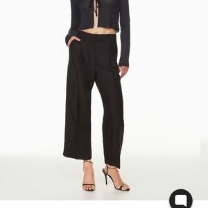 Wilfred Black High-Waisted Pants - Effortless Pant Linen Cropped